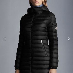 Moncler ments
